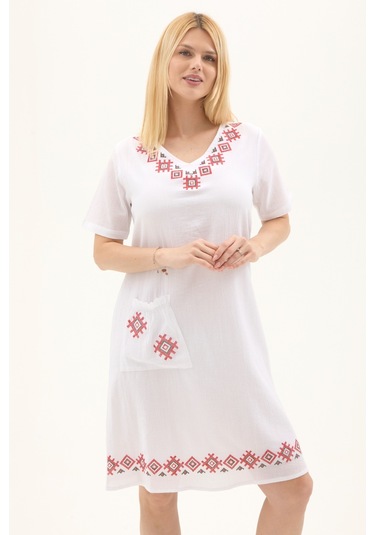 Şile Bezi Beyaz Kısa Kol Kruvaze Yaka Nakışlı Yazlık Midi Elbise