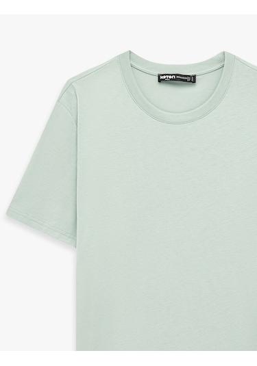Koton Regular Fit Kısa Kollu Bisiklet Yaka Pamuklu Basic Tişört Yeşil 6sam10332mk
