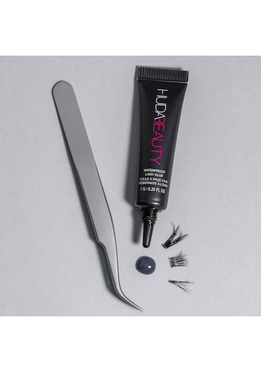 Huda Beauty Waterproof Kirpik Yapıştırıcı 7 G