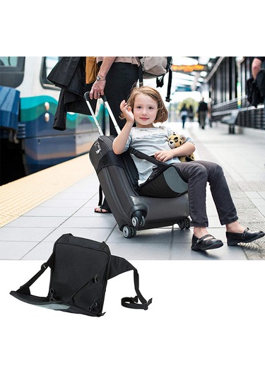 Homyl Havaalanında Seyahati Kolaylaştırmak Için Bagaj Siyah