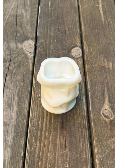 Yana Utangaç Kadın Büst Silikon Mum Kalıbı