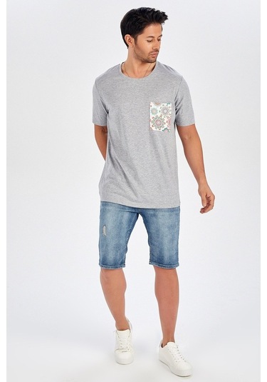 Peraluna Cep Desenli Düz Kesim Açık Gri Pamuklu Erkek T-Shirt-Gri