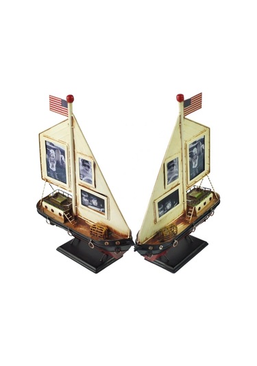 Dekoratif Resim Çerçeveli Metal Yelkenli Gemi 35cm