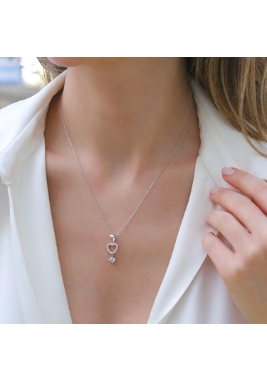 Kalpli Zirkon Taşlı Gümüş Set Gümüş