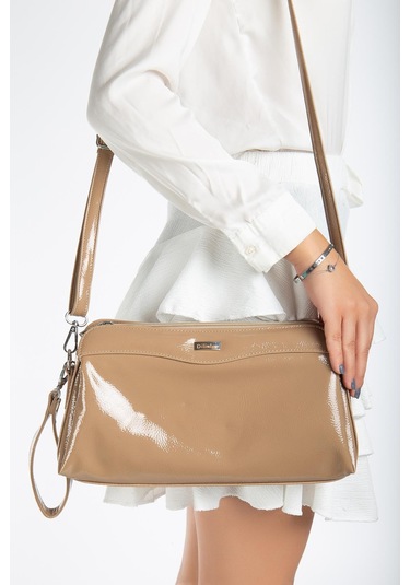 Kadın Portföy Cüzdan Çanta Vizon Rugan 3 Bölmeli Uzun Kısa Askılı-3227 Vizon