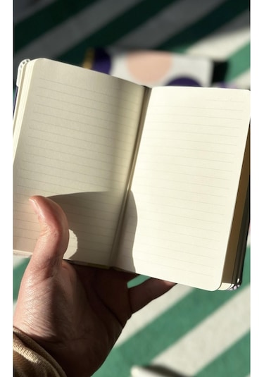 Venzi Art Sert Kapak Vegan Deri 192 Sayfa A5 80gr. Noktalı Defter Mor