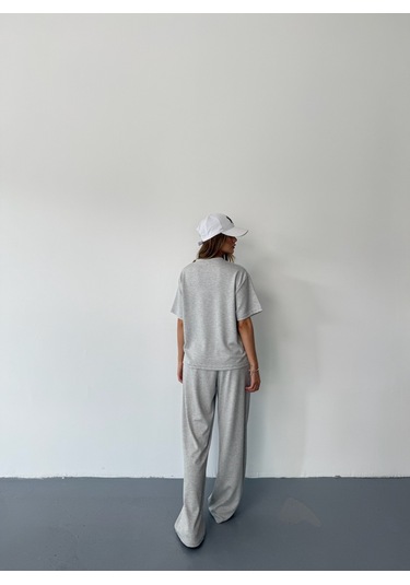 Kadın Modal Kısa Kolu Soft Touch Spor Takım Gri Kadın Modal Kısa Kolu Soft Touch Spor Takım Gri