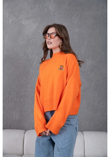 Kadın Dik Yaka Oversize Nakışlı Triko Kazak Turuncu