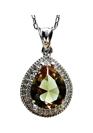 Zultanit Damla Taşlı Gümüş Kadın Kolyesi-Rodyum (Beyaz)