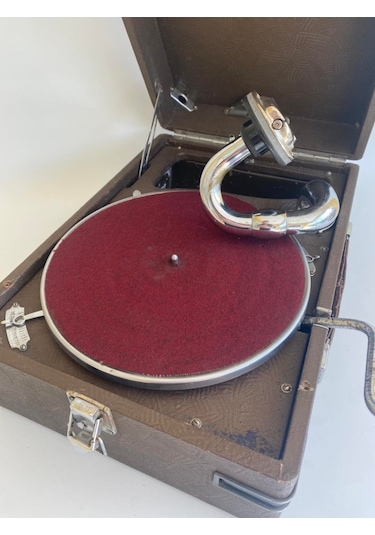 Molotov Sovyet Antika Çanta Gramofon 067