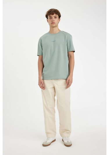 DeFacto Regular Fit Bisiklet Yaka Baskılı Ağır Kumaş Kısa Kollu Tişört C6139AX24AUGR488