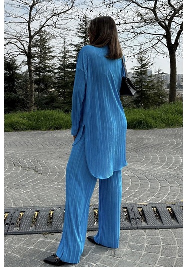 Kadın Mavi Uzun Tunik Gömlek & Beli Lastikli, Bol Paça Pantolon - Salaş Bürümcük Takım Mavi