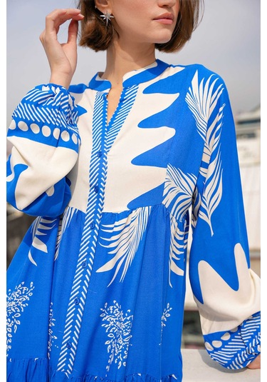 Gabria Ön Düğmeli Desenli Viskon Elbise Saks