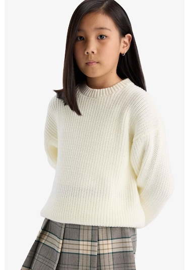 Defacto Kız Çocuk Standart Fit Bisiklet Yaka Triko Kazak C6909a825auer105 Ekru