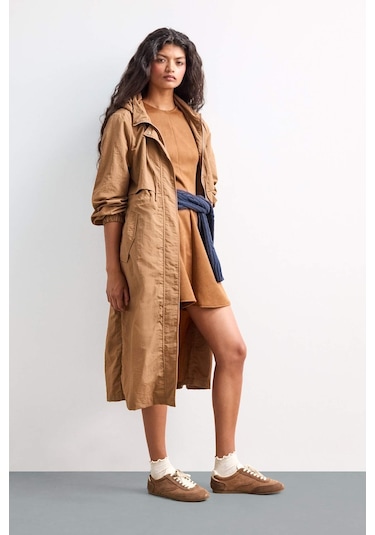 Defacto Regular Fit Kapüşonlu Fermuarlı Uzun Yağmurluk E8554ax25aubn560 Kahve