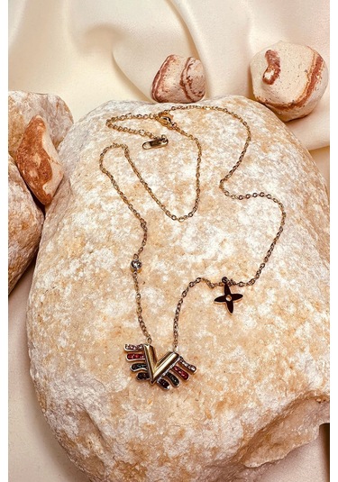 V Model Zirkon Taşlı Yoncalı Altın Gold Renk Paslanmaz Çelik Kolye Altın