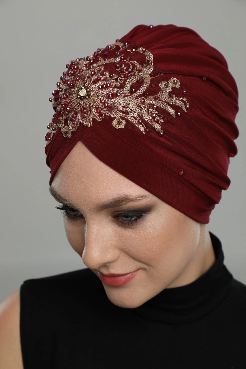 Kopma Astarlı Işlemeli Bordo Sırma Motifli Hazır Türban Tesettür Abiye Bone Bordo Sırma