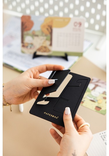 2026 Yılı Karton Ayaklı Masa Takvimi Kawaii - 12x20 Cm