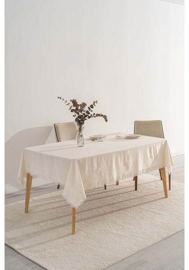 Silvio Krem Güpür Çiçekli Masa Örtüsü 160x220 Cm Krem