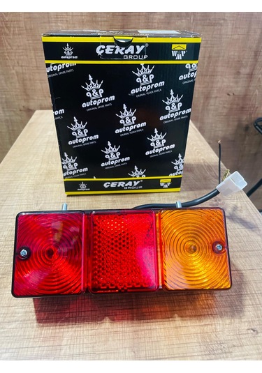 Massey Ferguson Eski Model 240 Arka Stop Lambası Sağ