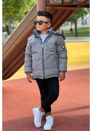 Erkek Çocuk Çıkarılabilir Kapüşonlu Baskılı Yakası Detaylı Kışlık Mont Km3501 Füme