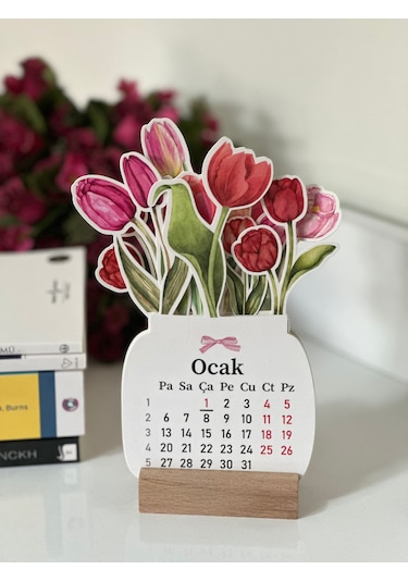 2026 Ahşap Ayaklı Çiçekli Mini Özel Tasarım, Masaüstü Takvim, Lale Çiçek Buketi - Yeni Yıl 2026
