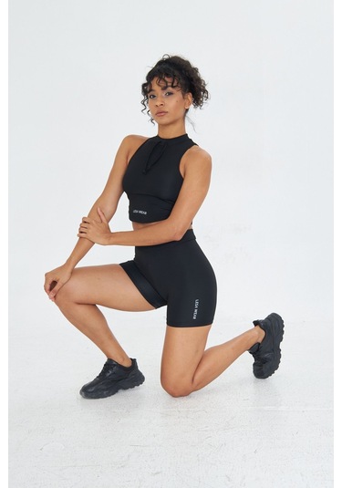 Lesa Wear Yüksek Bel Toparlayıcı Ve Sıkılaştırıcı Kısa Spor Şort Tayt Siyah
