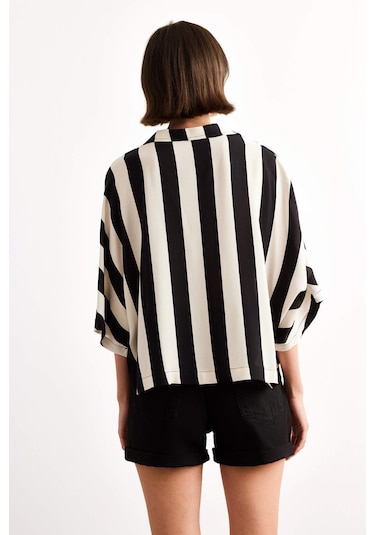 Defacto Oversize Geniş Kalıp Çizgili Kısa Kollu Gömlek G1324ax25smbk81 Siyah