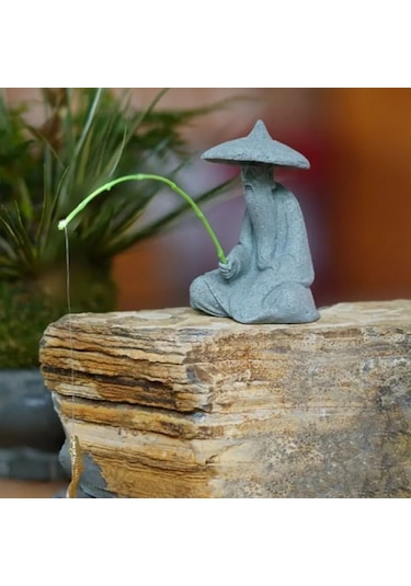 Yaleker Mini Balıkçı Heykeli: Yapay Taştan Yapılmış, Su Ortamları İçin Güvenli Ve Dekoratif Hobi Aksesuarı