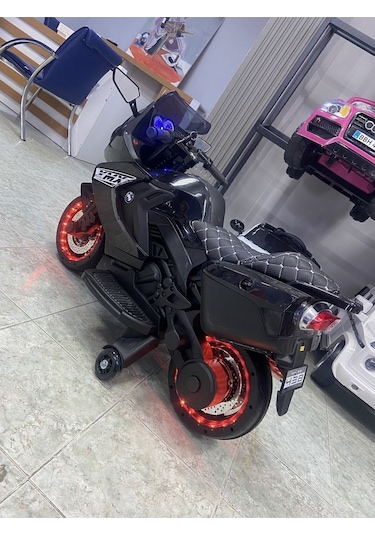 Poyraz Akülü Motor 12 Volt 2-8 Yaş Siyah