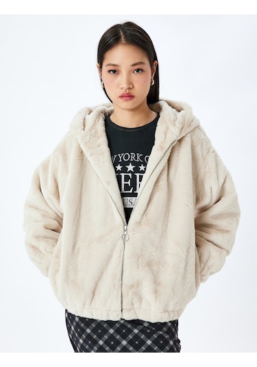 Koton Peluş Mont Kapüşonlu Fermuarlı Cep Detaylı Bej 5wal20004ıw Ekru