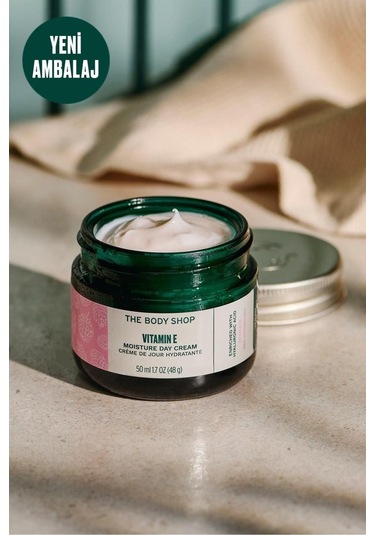 The Body Shop Vitamin E - Nemlendirici Gündüz Kremi 50 Ml