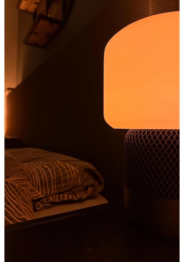 Modern Tasarım Led Masa Lambası Işık Siyah Gövde Ve Soft Beyaz Işık