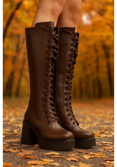 Kadın Bağcıklı Platform Topuklu Uzun Çizme Kahverengi