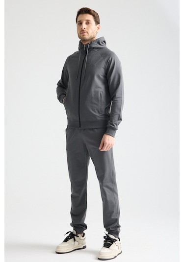 Shooter Sportswear Elit Class Füme Erkek Eşofman Takımı Mevsimlik Kapüşonlu Manşetli Rahat Kalıp Füme Shooter Sportswear Elit Class Füme Erkek Eşofman Takımı Mevsimlik Kapüşonlu Manşetli Rahat Kalıp Füme