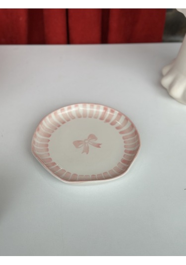 1 Adet Fiyonk Desenli Pembe Çizgili Pasta Tabağı- 21 Cm Çok Renk