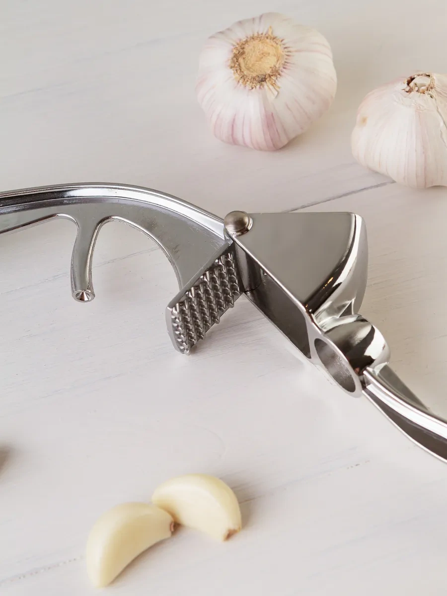 Ladina Metal El Tipi Sarımsak Ezici Ve Sarımsak Presi 303226235 Krom