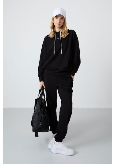 Tommy Life Siyah Kapüşonlu Kanguru Cep Oversize Lastik Paça Kadın Eşofman Takımı - 95288 Siyah
