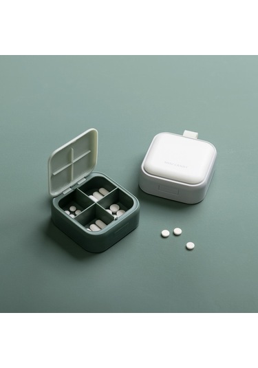 Symbee Beyaz Taşınabilir Mini İlaç Kutusu - Bölmeli, Hermetik, Günlük Kullanıma Uygun İlaç Saklama Kutusu Beyaz