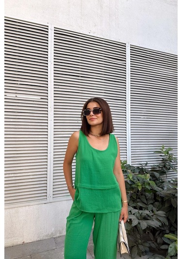 Yeşil İthal Müslin Kumaş, Basic, Katlı, Salaş Askılı Bluz & Atlet Yeşil