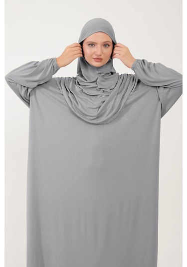 Kadın Tesettür Pamuklu Başörtülü Namaz Elbisesi Dantelli Tek Parça Penye Kumaş Gri