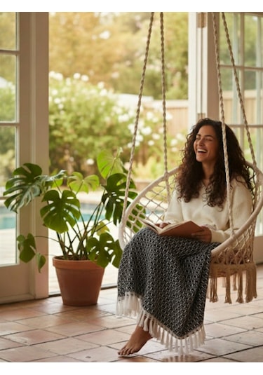 Beylini Çok Amaçlı Örtü Koltuk Çekyat Kilim Yatak Piknik Örtüsü Zemin Kaplama Yıkanabilir Saçaklı 170x200 Cm Siyah