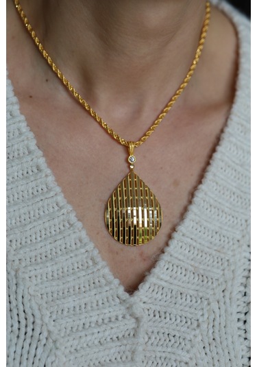 14 Ayar Altın Cimarlı Ajda Desenli Damla Kolye Ucu - Klu14775