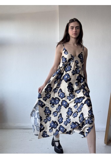 Retrobird Tasarım June Saten Yüzeyli Askılı Yırtmaçlı Elbise Kadın Krem-13780 KREm