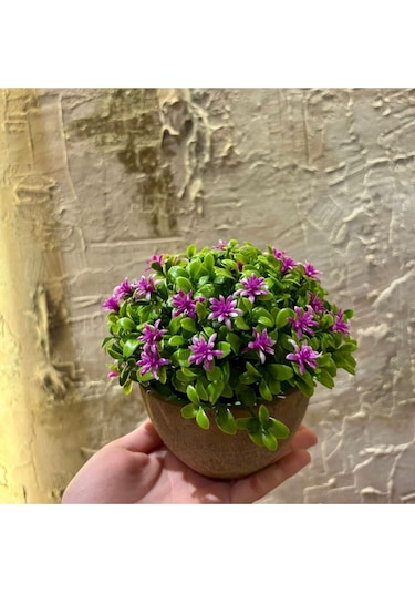 Mekanlara Rafine Bir Dokunuş: Flora Esintili Yapay Çiçek Mor