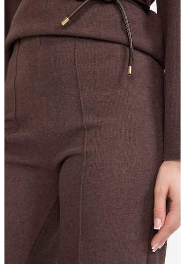 Defacto Wide Leg Düz Paça Pantolon G5323ax25aubn450 Kahve-bn450 Defacto Wide Leg Düz Paça Pantolon G5323ax25aubn450 Kahve-bn450