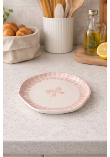 1 Adet Fiyonk Desenli Pembe Çizgili Pasta Tabağı- 21 Cm Çok Renk