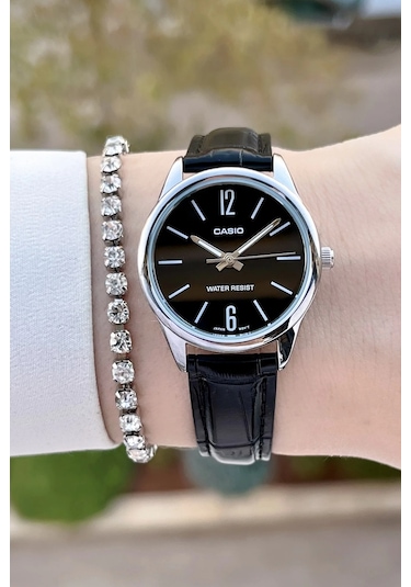 Casio Csgnct153 Kadın Kol Saati Gümüş