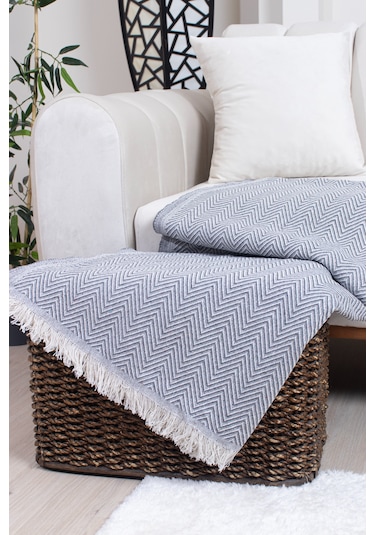 Pamuklu Zikzak Desenli Püsküllü Koltuk Örtüsü 170x210 Cm Dekoratif Ve Çok Amaçlı Koyu Gri