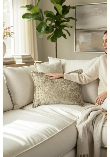 Kırlent İthal Kadife Kumaş 3'lü Set - Yumuşak Dokulu Dekoratif Özel Tasarım Kırlent Kılıfı Ekru